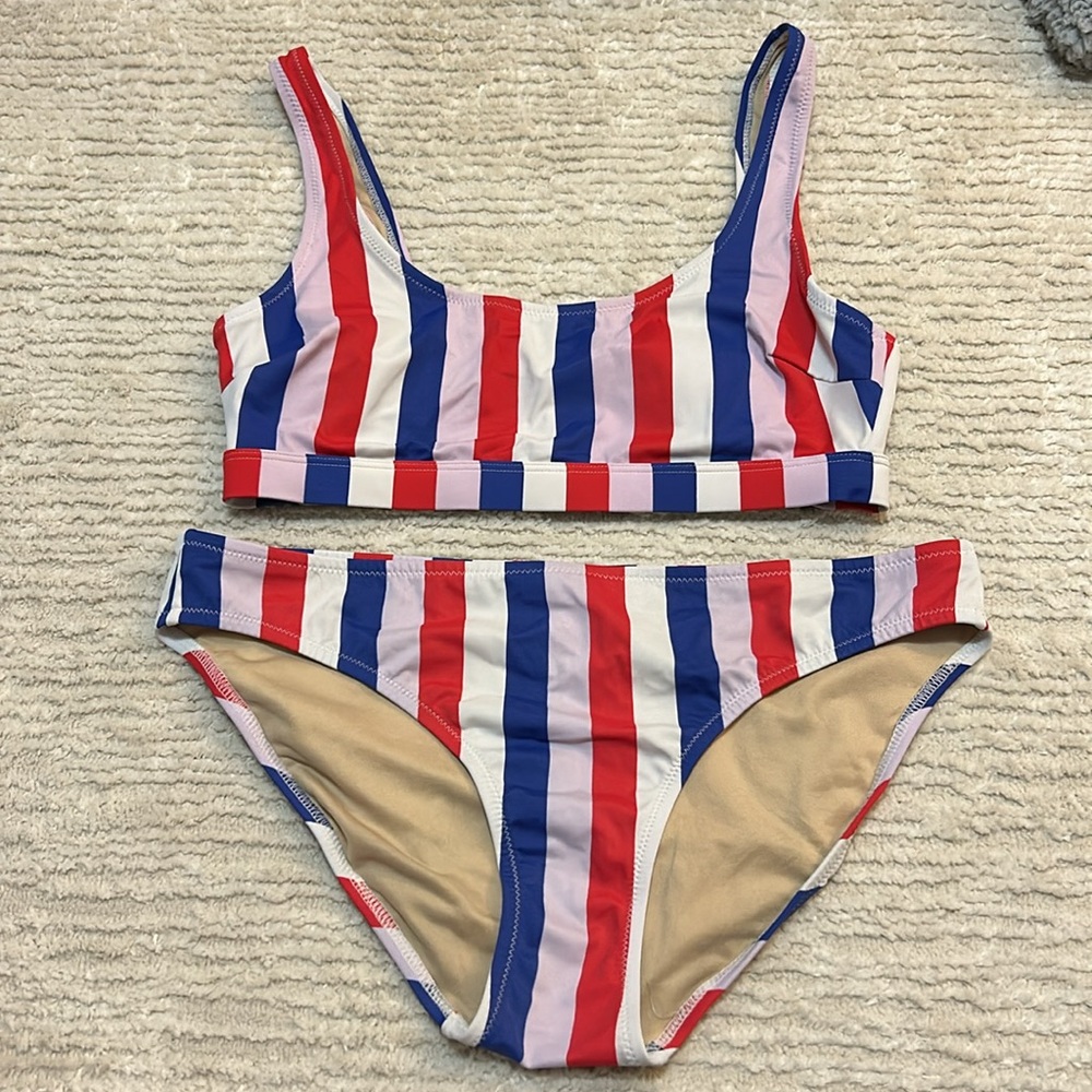 Bathing suit